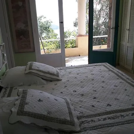 Stunning Provencal - Panoramic Views Villa Saint-Raphael (Var)